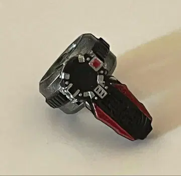 진골조제법 S.H.Figuarts 가면라이더 파이즈 엑셀 손목시계만