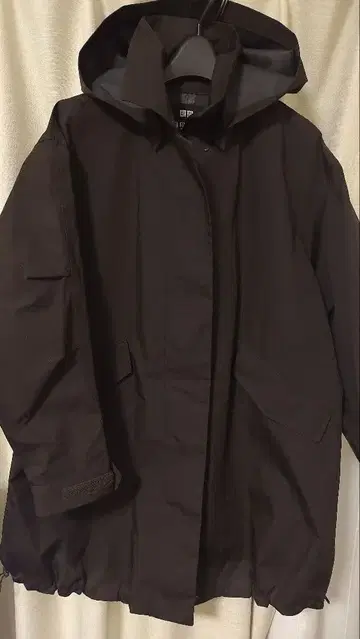 유니클로 UNIQLO 블록테크 릴랙스 하프 코트 M 사이즈