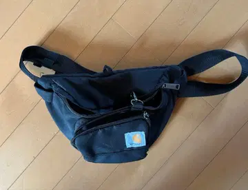 Carhartt 숄더백