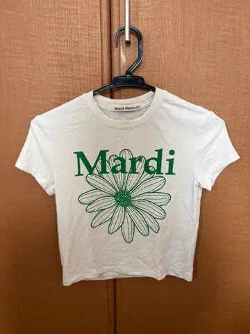 Mardi 꽃무늬 프린트 T셔츠