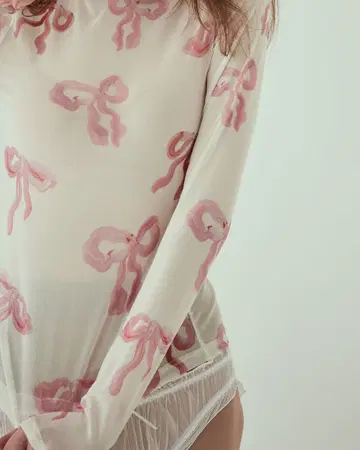 [ 새상품 ] POPPY 시스루 상의 리본 무늬