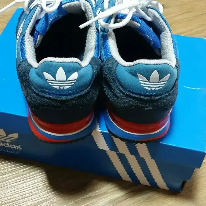 [225] 아디다스 zx750