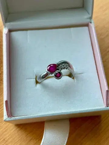 루비 플라티나 반지