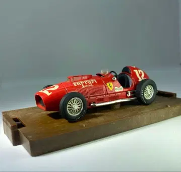 페라리 375 F.1 1/43 브룸