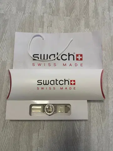 Swatch 스켈레톤 자동 시계 클리어/화이트