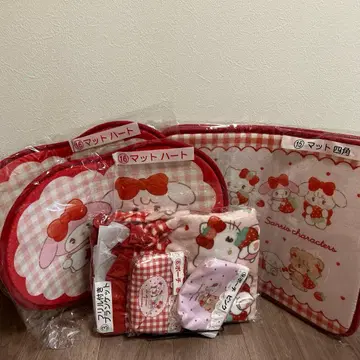 산리오 미코 콜라보 복권 매트 파우치 담요 세트