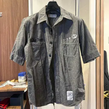 Vanquish 디즈니 반팔 셔츠 그레이