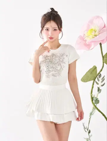 Darich DR 비쥬 플라워 니트탑 WHT 화이트 흰색 완판템