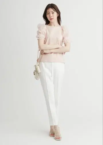 셀포드 테이퍼드 팬츠 36 화이트