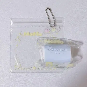 MoMo 미니 롤케이크 스트로베리 스퀴즈