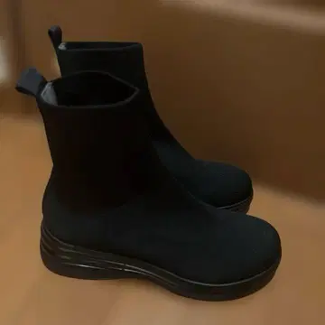 마리콴트 MARY QUANT 메탈 데이지 니트 부츠