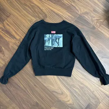 Ameri 아메리빈티지 라이프 발레리나 퍼프 롱T셔츠