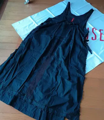 핑크하우스 탭 원피스 오버롤 스커트 블랙