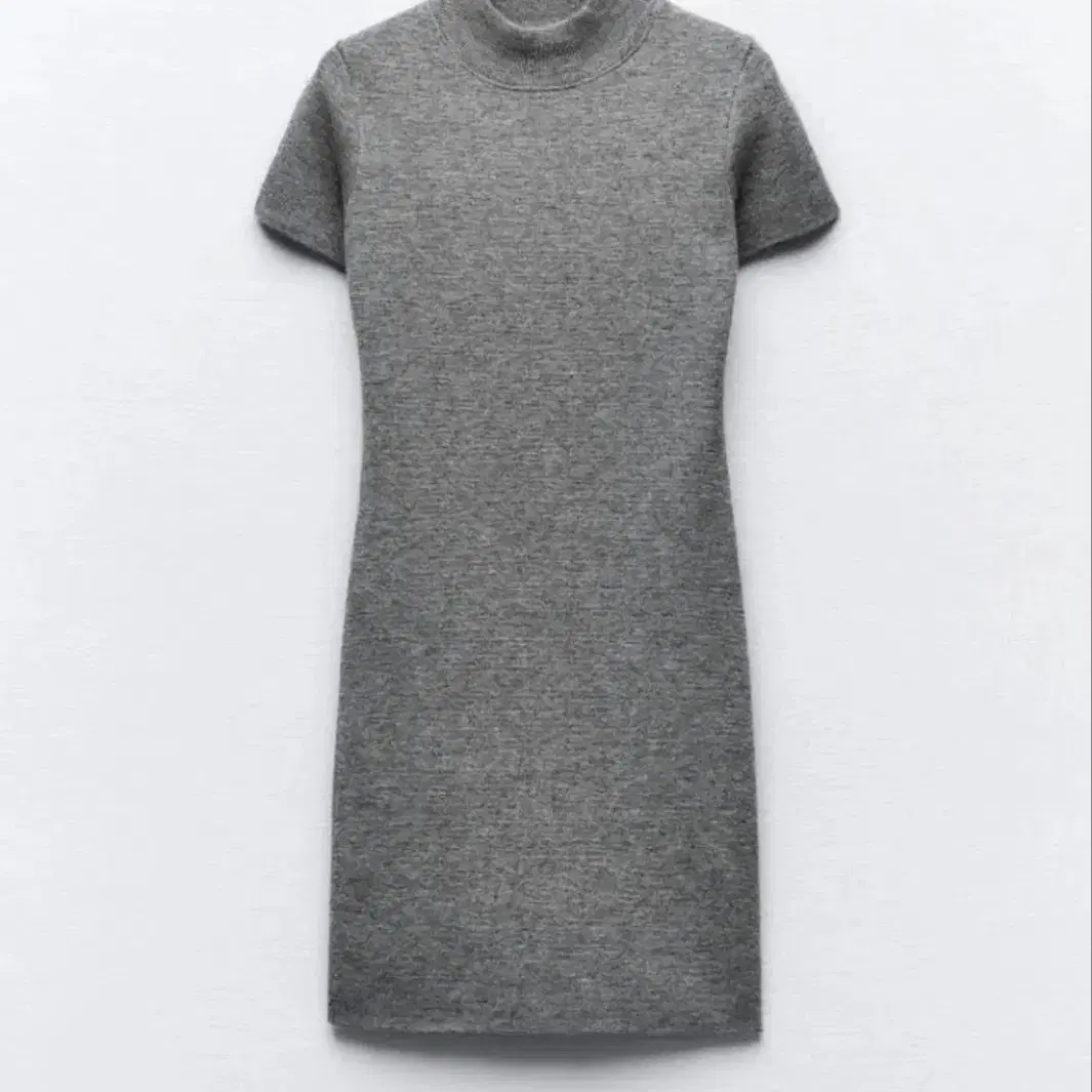 New product) Zara Onepiece Stretch Knit Half Turtleneck Dress, Size M #,#,#,#,# on Bunjang Global Site. New product) Zara Onepiece Stretch Knit Half Turtleneck Dress, Size M #,#,#,#,# on Bunjang Global Site.