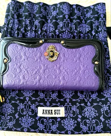 ANNA SUI 셀팡 장지갑 퍼플 블랙 지퍼 타입