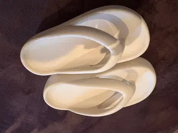 chuclla 플랫폼 통굽 샌들 chs25s007