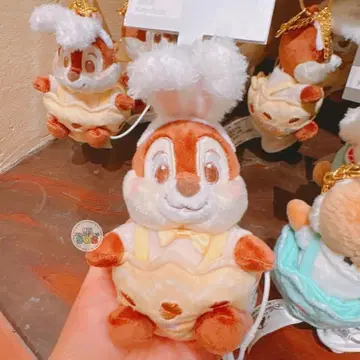 상하이 디즈니 부활절 봄날 봄 봉제 인형 키체인 칩과 데일