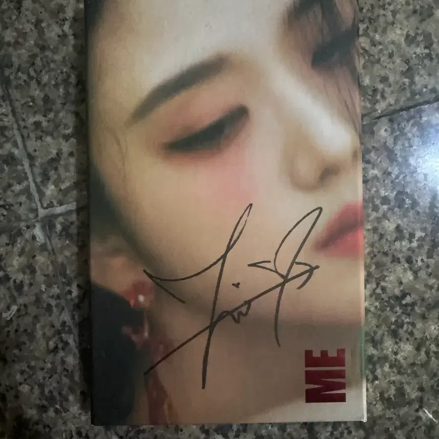 BLACKPINK ジス 花の直筆サイン入りサインアルバムblackpink jisoo