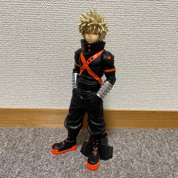 나의 히어로 아카데미아 바쿠고 카츠키 피규어