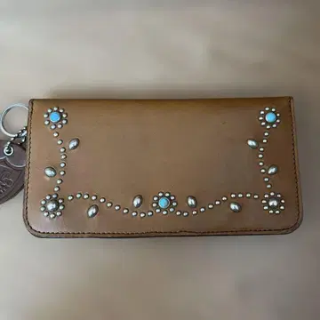 HTC 터콰이즈 스터드 브라운 장지갑