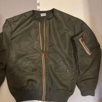 J.S. HOMESTEAD MA-1 플라이트 자켓 올리브 그린