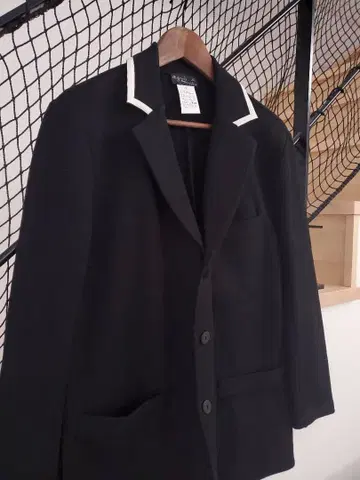 [ 새상품급 ] agnes b. 테일러드 자켓 언컨 코튼