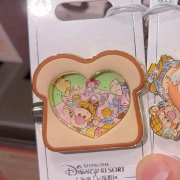 상하이 디즈니 이스터 봄날 봄 핀 배지 핀 배치 핀즈 식빵