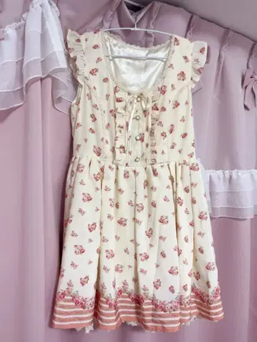 LIZLISA 리즈리사 꽃무늬 원피스