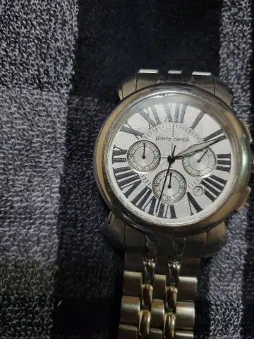 피에르 가르뎅 크로노그래프 시계 (작동 중)