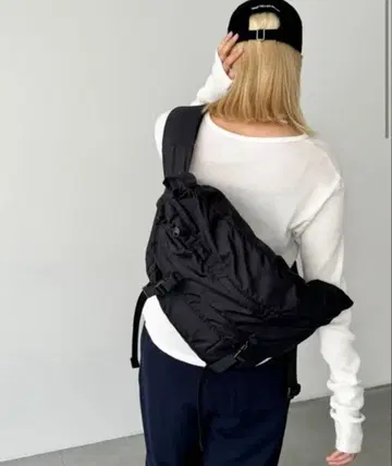 CANAL JEAN El mar (엘마르) NEW 메신저 백