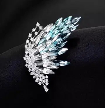 이탈리아 구매 그라데이션 페더 브로치 고급스러움 새상품