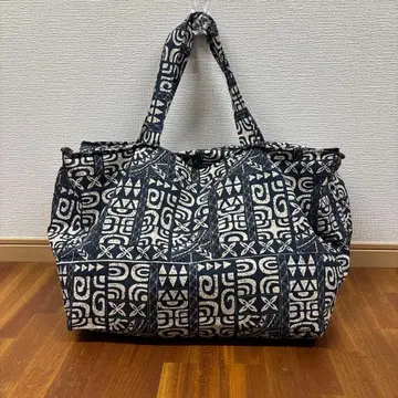 하와이안 패턴 레슨백 새상품급