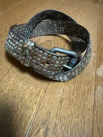 HTC 스터드 스와로브스키 벨트