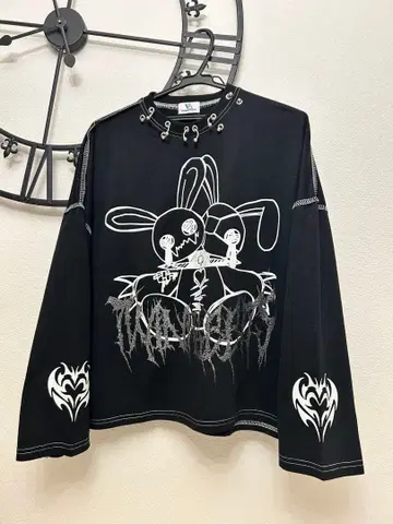 볼칸 W 토끼 귀걸이 스티치 롱 티셔츠