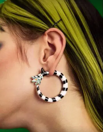 127 새상품 내쉬 투모로우랜드 프랑스 스페인 앤티크