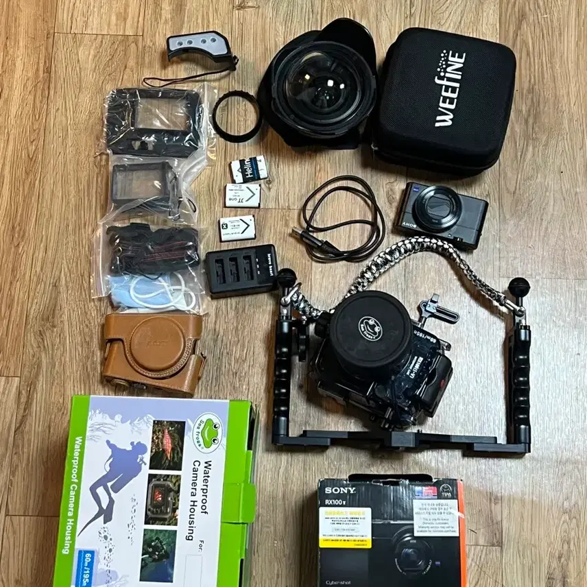소니 RX100M5 수중 카메라 풀세트