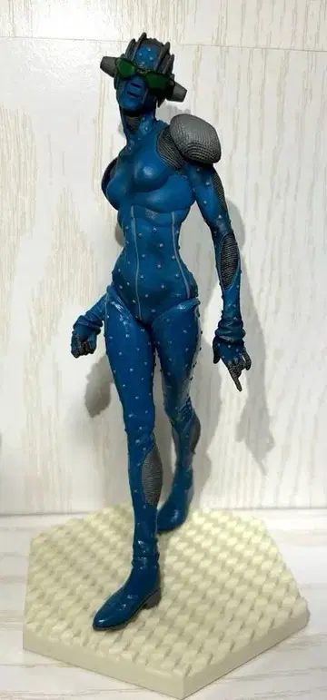 죠죠의 기묘한 모험 스톤 프리 피규어