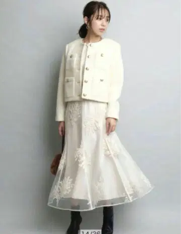 저스길리티 미모사 자수 머메이드 스커트 M 화이트