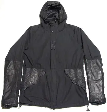 ripvanwinkle 마운틴 파카 LEATHER riri-W Zip