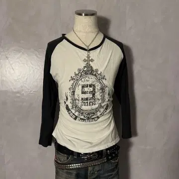 y2k 그런지 래글런 헤이세이 갸루 영문 펑크 락 시크 스타일 레이어드