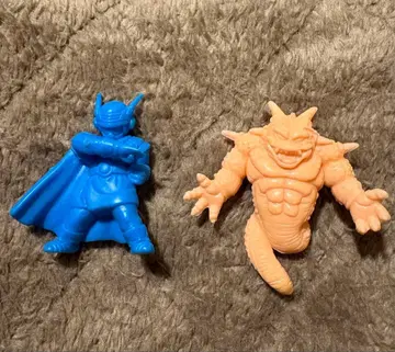 드래곤볼 피규어 세트 105체 드라케시 수납 케이스 포함