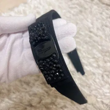 살바토레 페라가모 비쥬 큐빅 머리띠 블랙