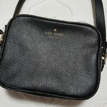 케이트 스페이드 카메라백 숄더백 블랙