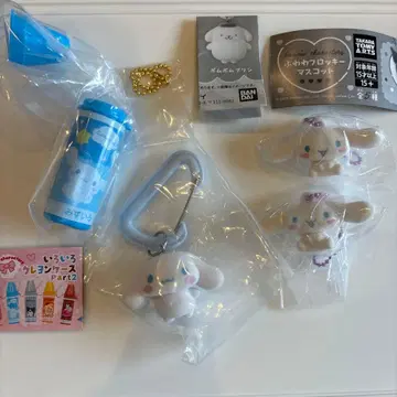 시나모롤 크레용 케이스 플로키 마스코트 카라비너 마스코트 참