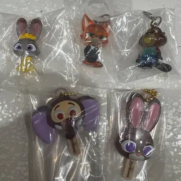 주토피아 가챠가챠 5개 세트 마커 참 캔디 참