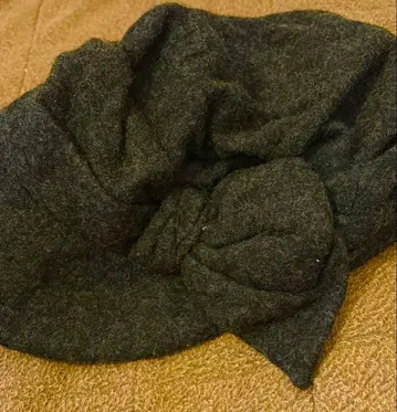 CA4LA 다크 그레이 리본 포함 모자