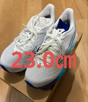 미즈노 웨이브 라이더 Mizuno Wave Rider 28 러닝화