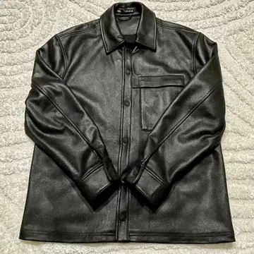 ZARA 페이크 레더 자켓 블랙