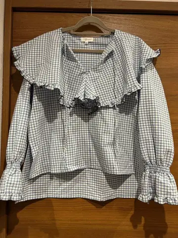 MAMU 마무 프릴 멜로우 블라우스 블루 체크