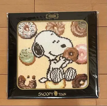 [초레어] 미개봉 새상품 FEILER 스누피 콜라보 손수건 도넛